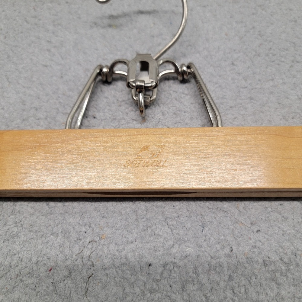 Vintage Setwell Wood Pants Hanger Clamp Lot Of 5 Skirt Brown Metal Non Slip - Picture 2 of 12